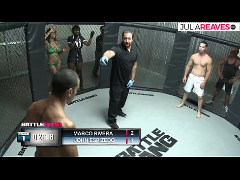 ❤️ Ultimate Fighter трахає номерну дівчину відразу після бою на рингу ️❌ Порно у нас